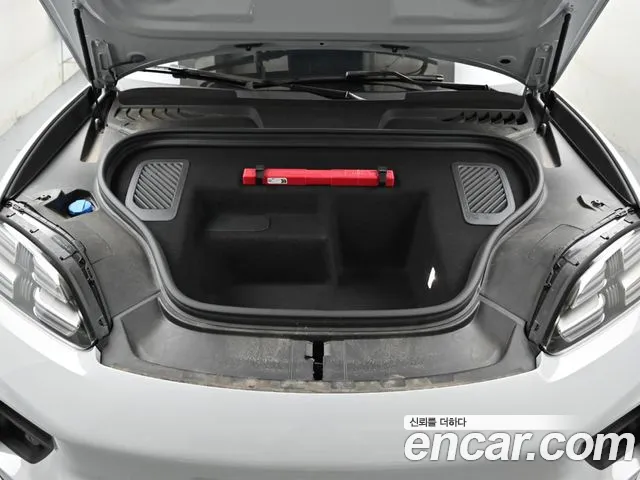 Porsche Macan — Фото автомобиля 6