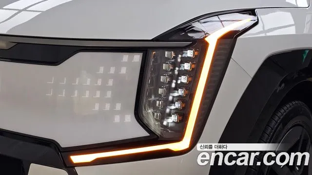 Kia EV9 — Фото автомобиля 22