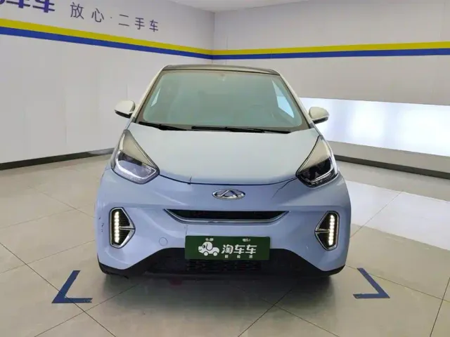 QQ New Energy Little Ant 2024 Youth Edition 251km True Love Version 23.99kWh — Фото автомобиля 2