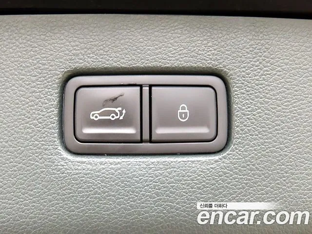 Genesis GV80 — Фото автомобиля 16