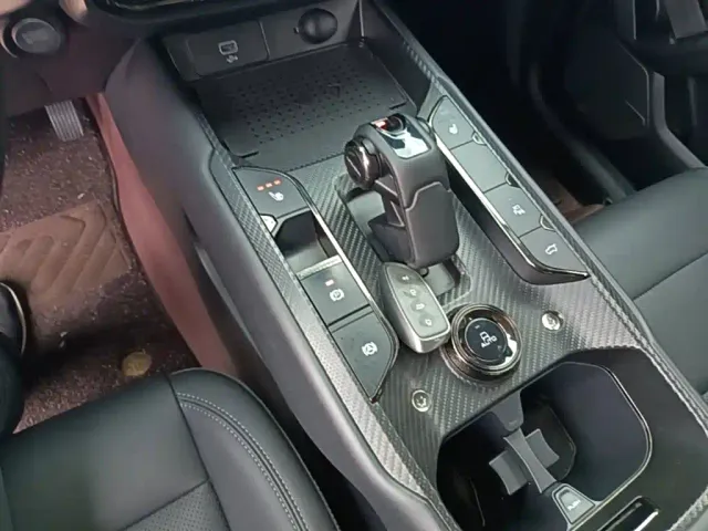 Haval Big Dog — Фото автомобиля 13