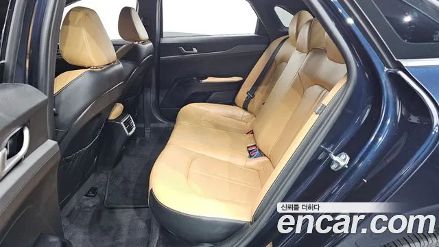 Kia K5 Prestige — Фото автомобиля 11