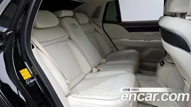 Genesis G90 — Фото автомобиля 11
