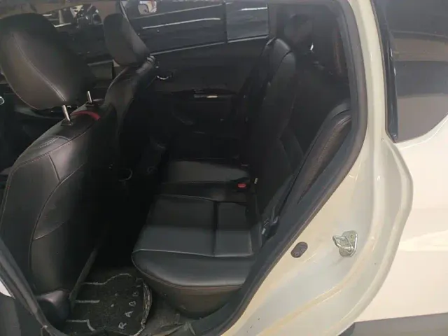Toyota YARiS L Zhi Xuan — Фото автомобиля 20