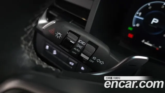 KG_Mobility_Ssangyong Rexton Rexton Arena Дизель 2.2 4WD — Фото автомобиля 25