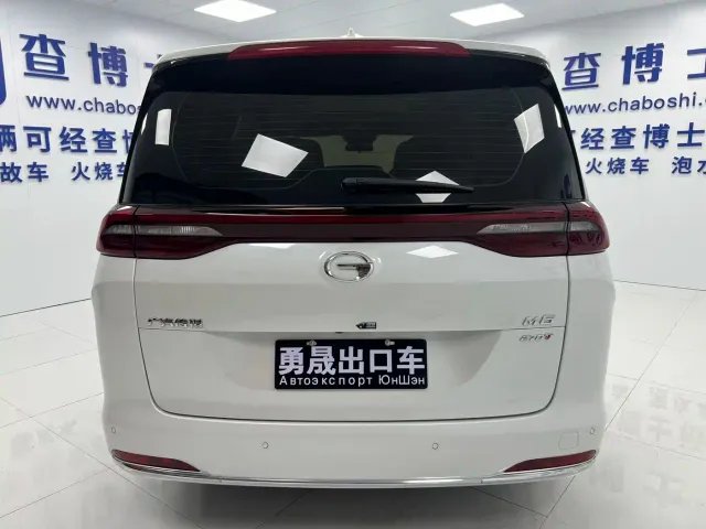 GAC Trumpchi M6 — Фото автомобиля 5
