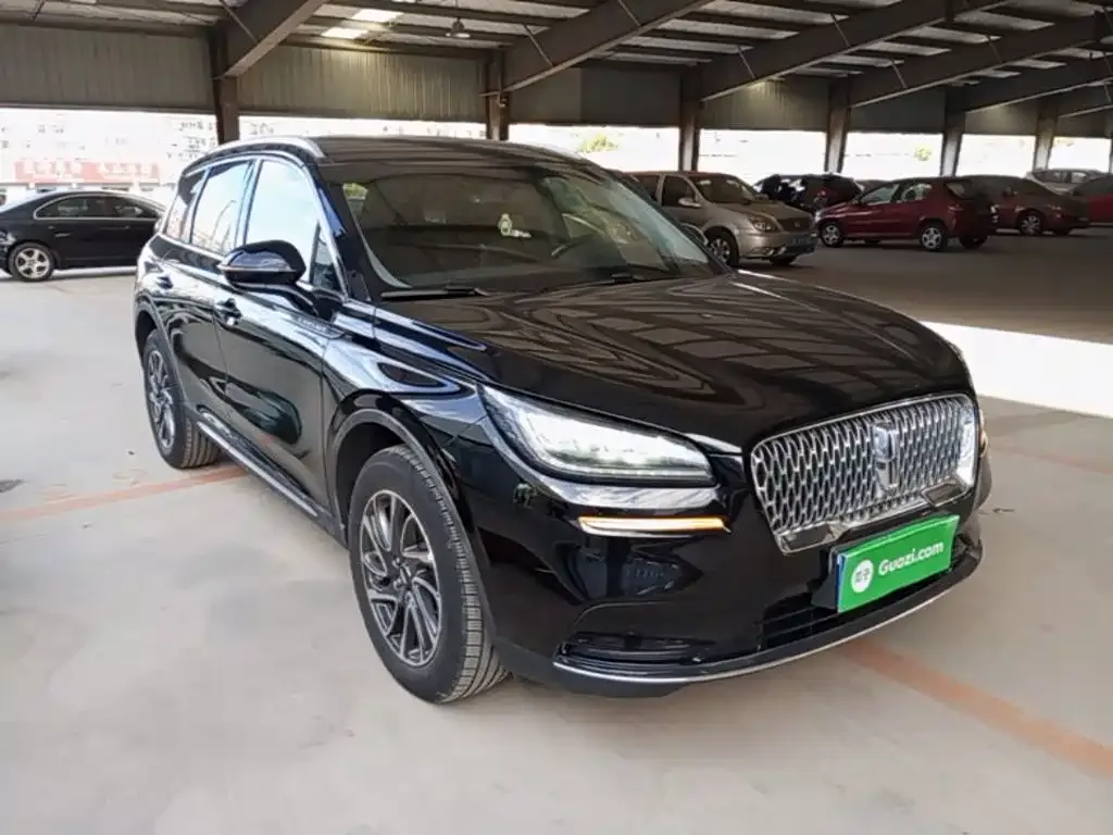 Lincoln Adventurer 2022 2.0T 2WD Deluxe Edition — Фото автомобиля 3