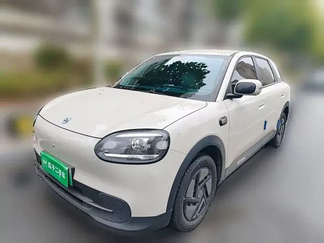 Chery QQ3 EV — Фото автомобиля 2