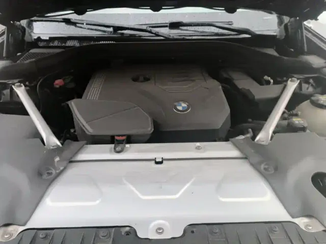 BMW X3 — Фото автомобиля 10