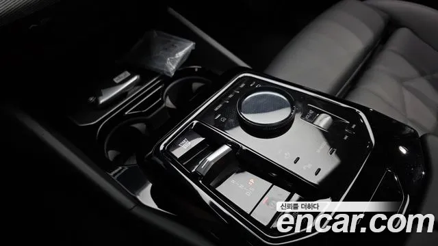 BMW 5-Series — Фото автомобиля 8