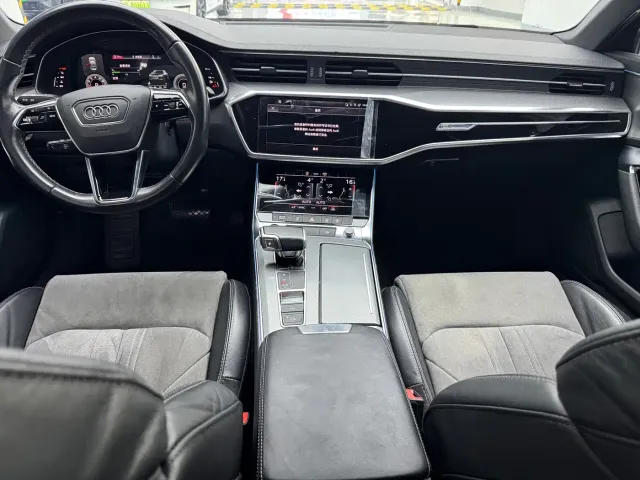 Audi A6L — Фото автомобиля 9