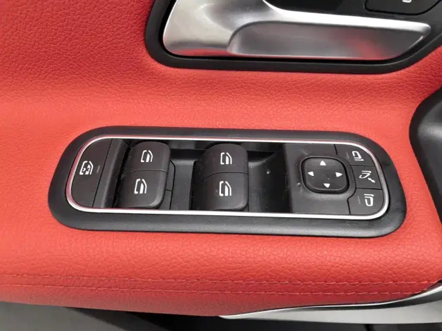Mercedes-Benz A-Class AMG — Фото автомобиля 9