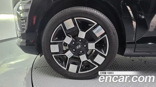 Hyundai Kona SX2 — Фото автомобиля 5