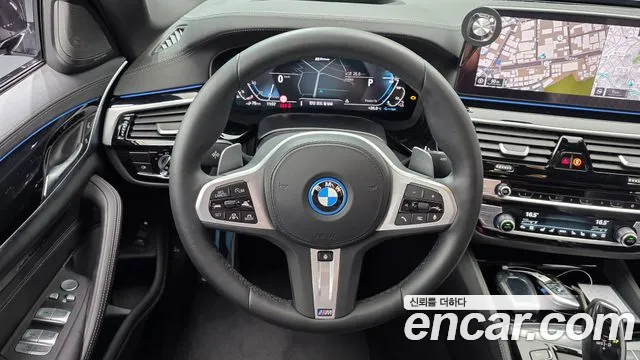 BMW 5-Series 5 серия (G30) — Фото автомобиля 12