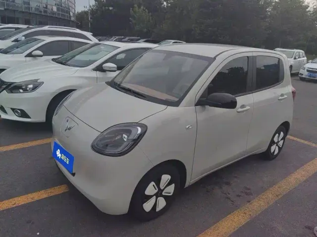 Фотография автомобиля — Wuling Hongguang Mini EV