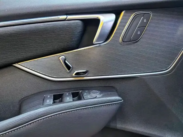 Buick LaCrosse — Фото автомобиля 14