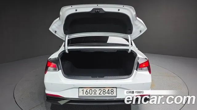 Hyundai Avante CN7 — Фото автомобиля 19
