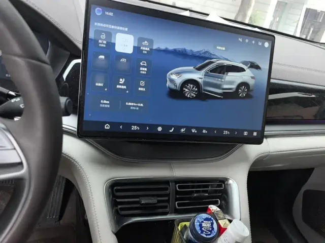 BYD Song PLUS PHEV 2025 DM-i Smart Driving Edition 112KM Honor — Фото автомобиля 5