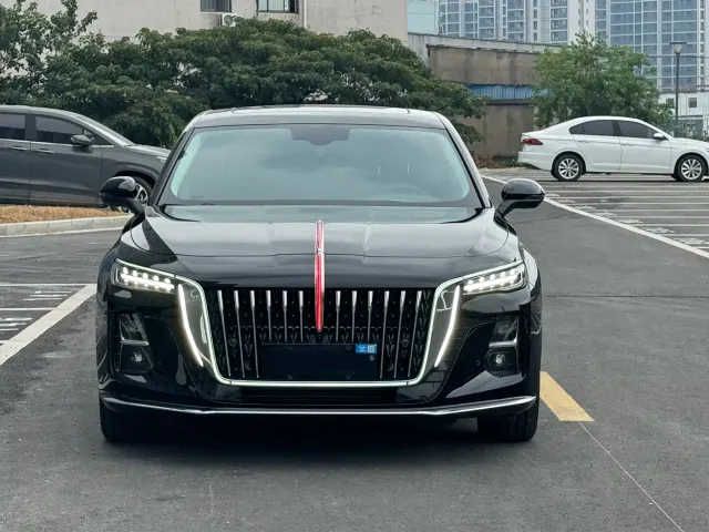 Hongqi H5 — Фото автомобиля 2