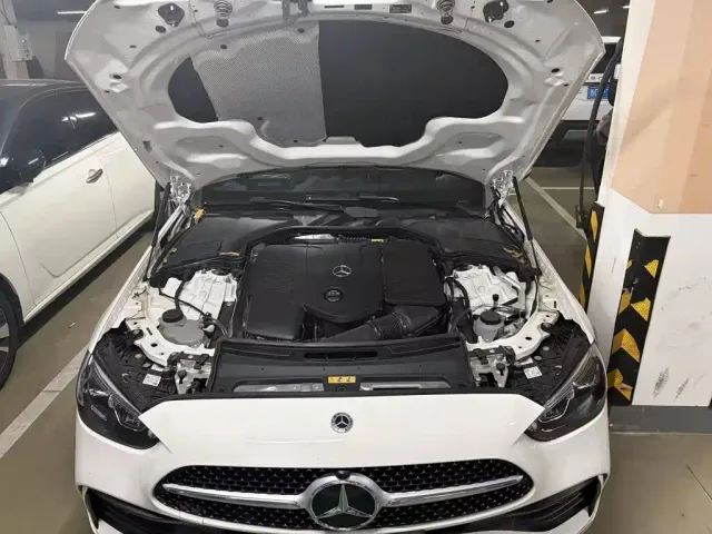 Mercedes-Benz C-Class — Фото автомобиля 3