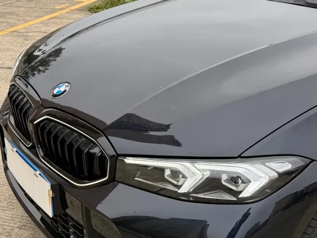 BMW 3 Series — Фото автомобиля 3