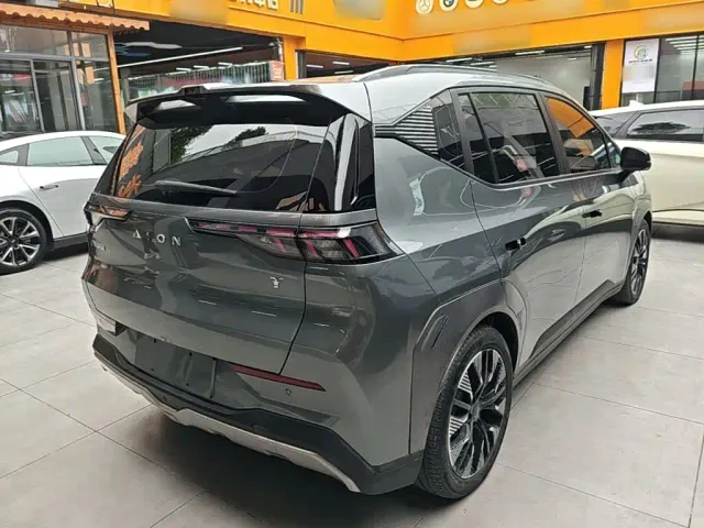GAC Aion Y — Фото автомобиля 6