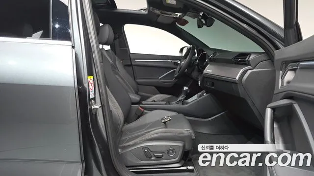 Audi Q3 35 TDI Premium Sportback — Фото автомобиля 12