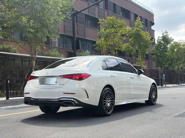 Mercedes-Benz C-Class — Фото автомобиля 17