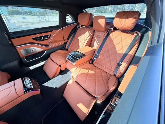 Mercedes-Benz Maybach S-Class — Фото автомобиля 11