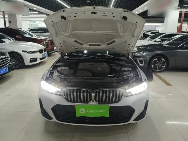 BMW 3 Series — Фото автомобиля 19