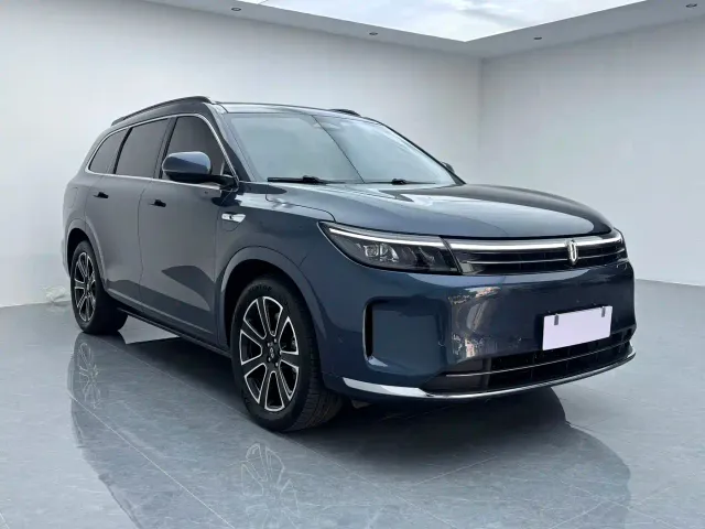Aito M7 — Фото автомобиля 2