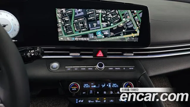 Hyundai Avante CN7 — Фото автомобиля 13