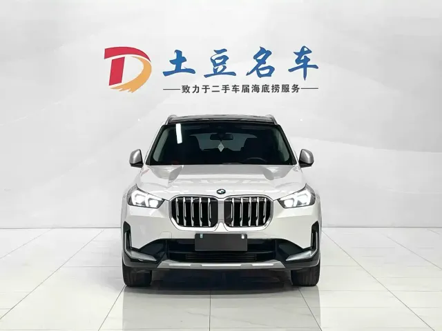 BMW X1 — Фото автомобиля 2