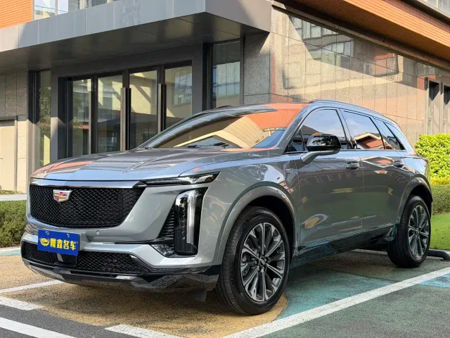 Фотография автомобиля — Cadillac XT5