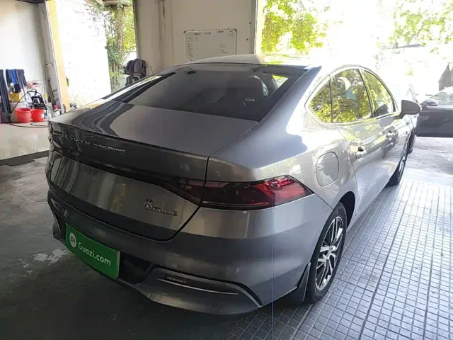 BYD Qin PLUS — Фото автомобиля 6