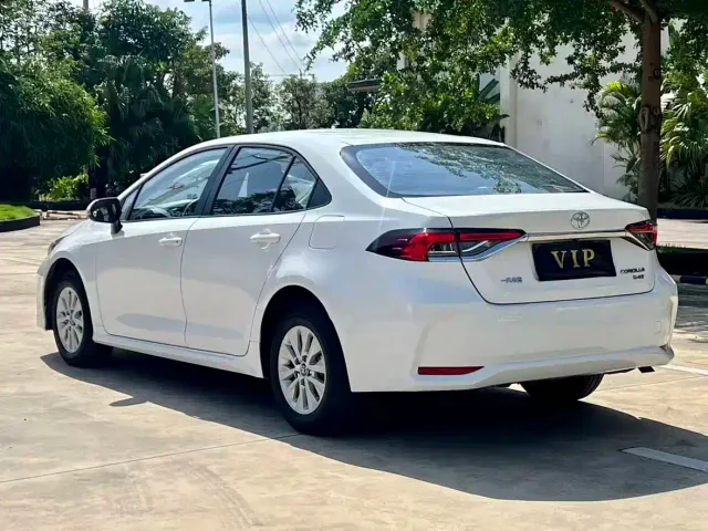 Toyota Corolla — Фото автомобиля 8