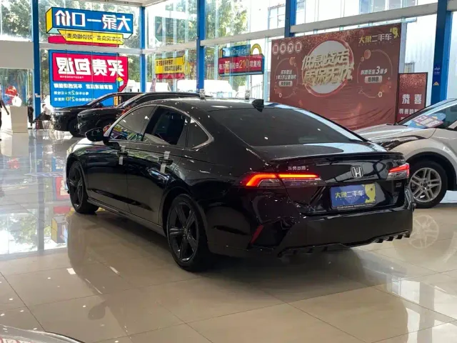 Honda Inspire — Фото автомобиля 11