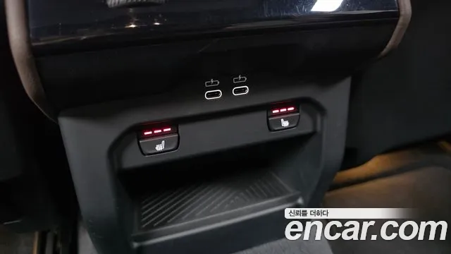 BMW 5 Series G60 — Фото автомобиля 13