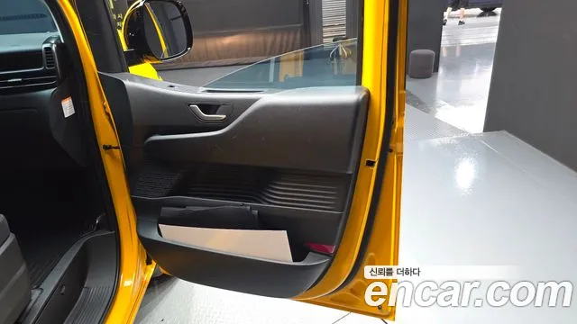 Hyundai Staria — Фото автомобиля 14