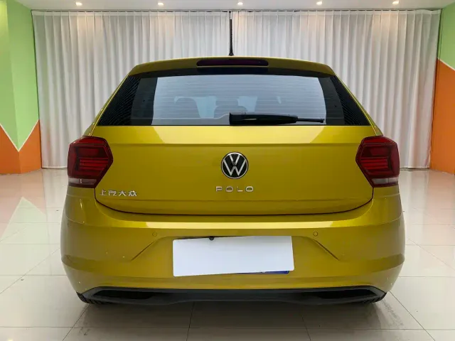 Volkswagen Polo — Фото автомобиля 13