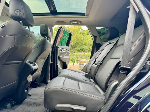 Buick Enclave — Фото автомобиля 11