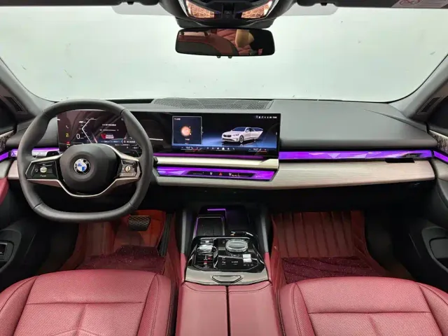 BMW 5 Series — Фото автомобиля 10