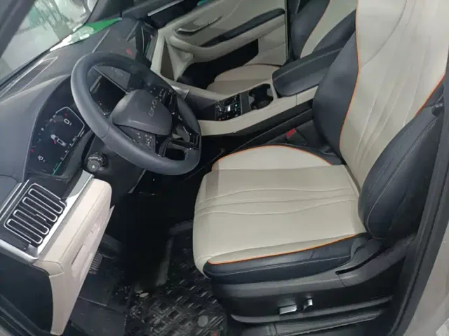 BYD Song PLUS — Фото автомобиля 12