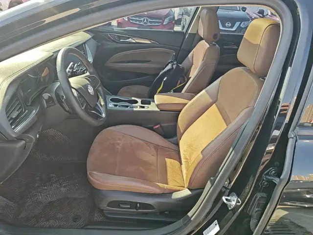 Buick Regal — Фото автомобиля 14