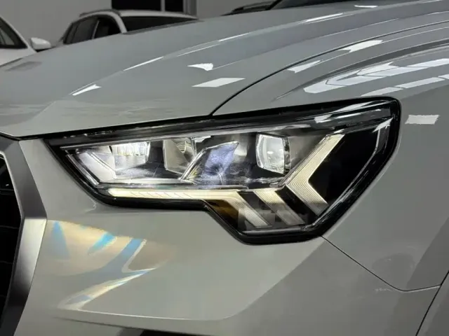 Audi Q3 — Фото автомобиля 21