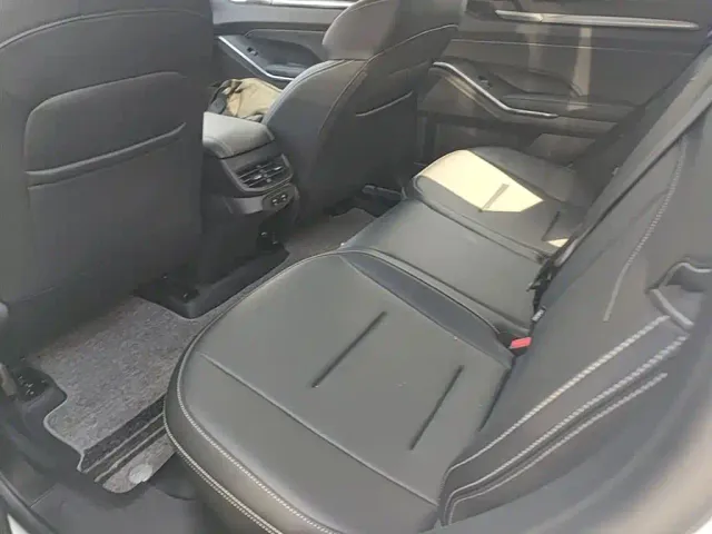 Haval H6 — Фото автомобиля 16