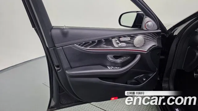 Mercedes-Benz E-Class E-класс W213 — Фото автомобиля 19