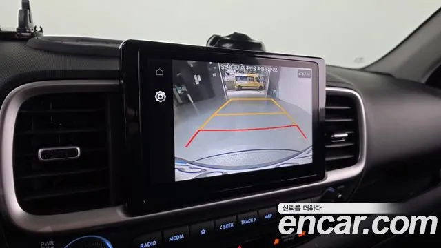 Hyundai Venue — Фото автомобиля 15