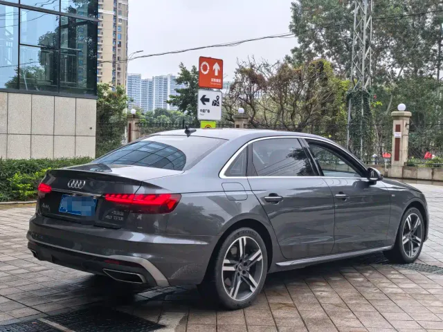 Audi A4L — Фото автомобиля 4