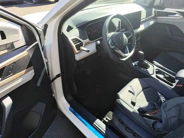 Volkswagen Tharu — Фото автомобиля 15